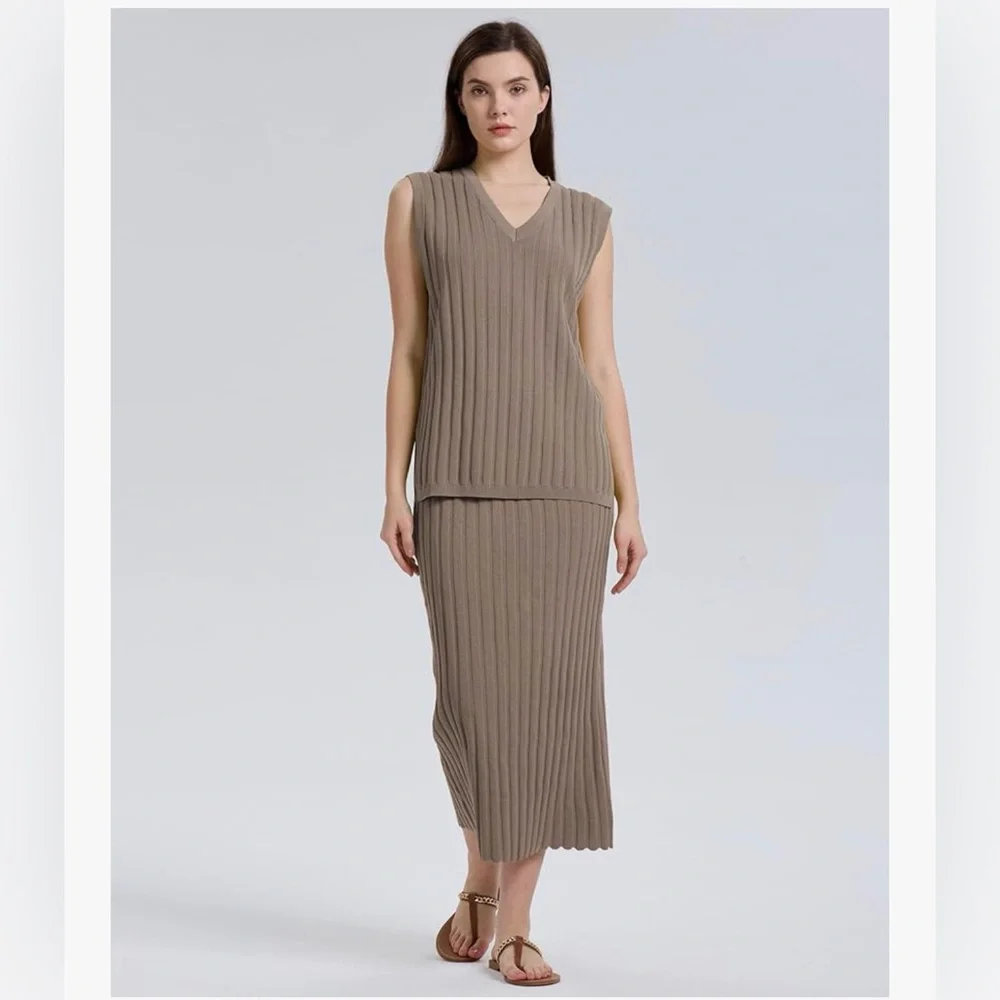 NWT Beige Long Sleeve Ribbed Knit SKIRT Set-S - Picture 7 of 12